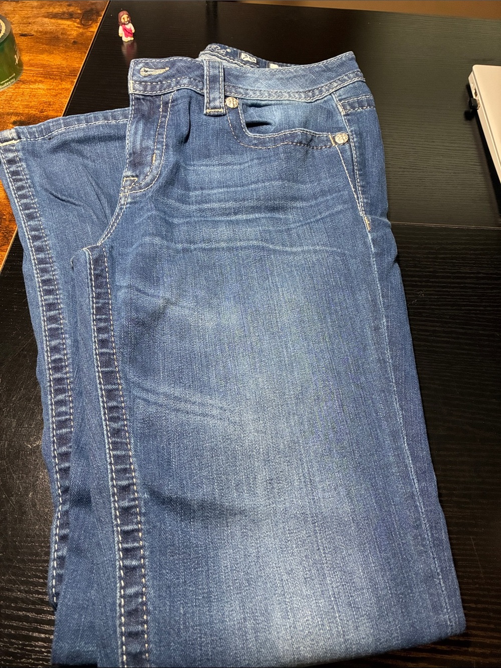 Miss Me Straight Leg Men's Jeans in Medium Blue Wash